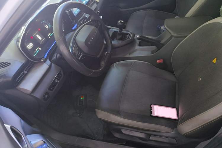 Used Baojun RC-5 2020 1.5L Manual Smart Luxury Edition Left Front Seat