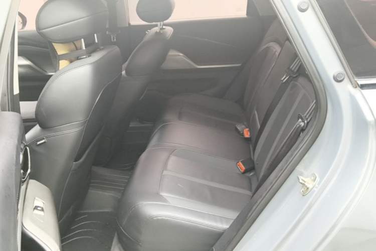 Used Baojun RC-5 2020 RC-5W 1.5T CVT Smart Shine Flagship Model Left Rear Seat