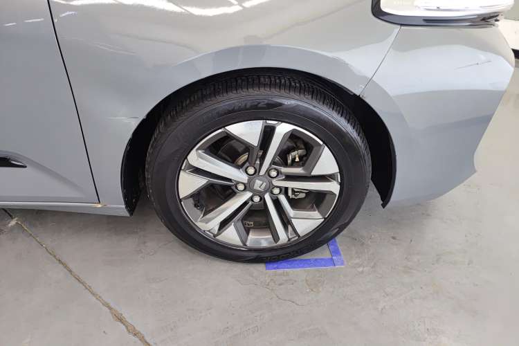 Used Baojun RC-5 2020 1.5T CVT Smart Shine Flagship Edition Left Rear Wheel Hub
