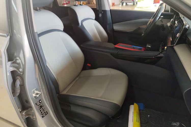 Used Baojun RC-5 2020 1.5T CVT Smart Shine Prestige Edition Right Front Seat