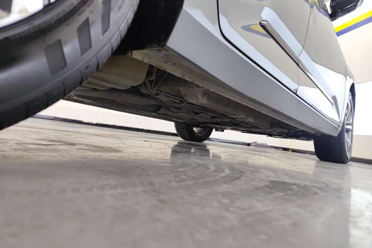 Used Baojun RC-5 2020 1.5T CVT Smart Shine Flagship Edition Right Side Sill