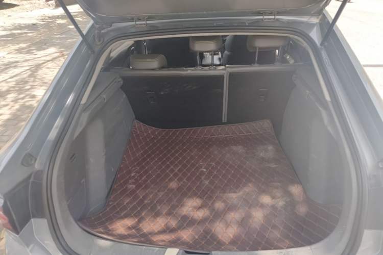 Used Baojun RC-5 2020 1.5L Manual Smart Luxury Edition Trunk