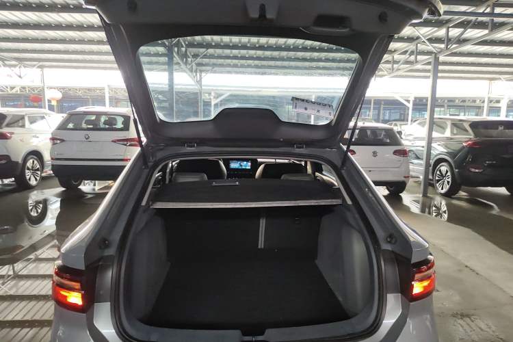 Used Baojun RC-5 2020 1.5L Manual Smart Luxury Edition Trunk