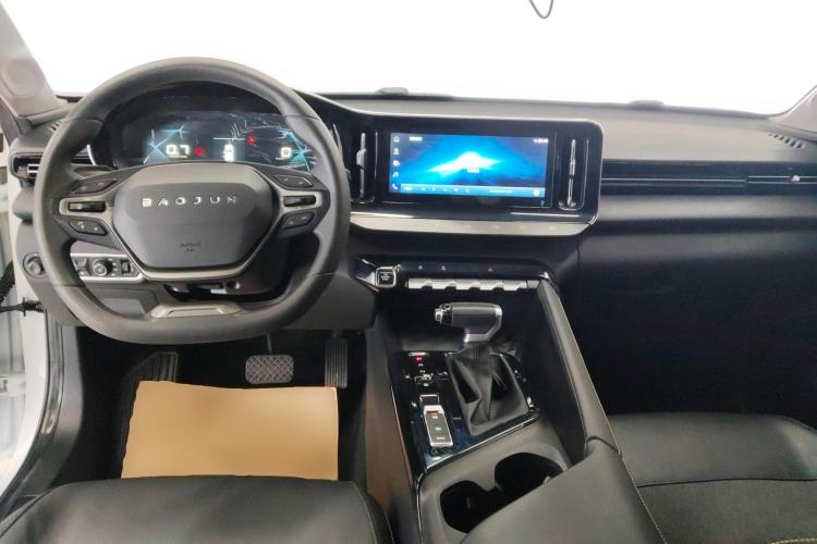 Used Baojun RC-5 2020 RC-5W 1.5T CVT Smart Luxury Edition Center Console