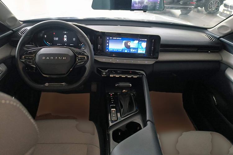 Used Baojun RC-5 2020 1.5T CVT Smart Shine Prestige Edition Center Console