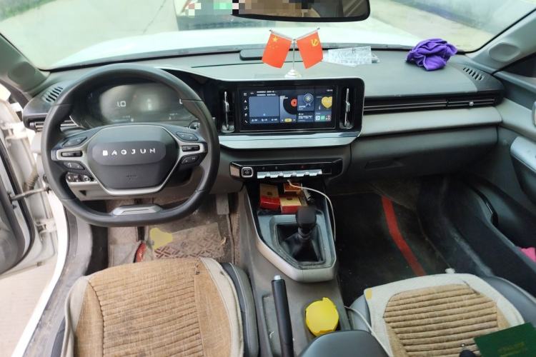 Used Baojun RC-5 2020 1.5L Manual Smart Luxury Edition Center Console