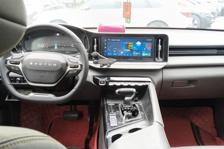 Used Baojun RC-5 2020 1.5T CVT Smart Luxury Edition Center Console