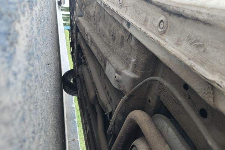 Used Baojun RC-5 2020 RC-5W 1.5L Manual Zhizhao Elite Edition Chassis Rear Left