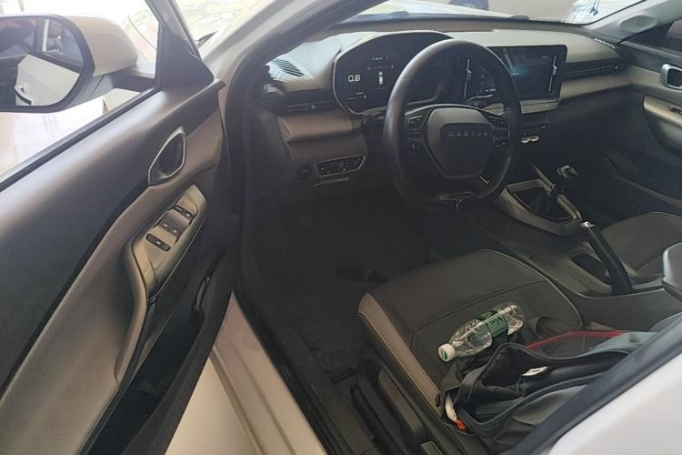 Used Baojun RC-5 2020 1.5L Manual Zhiyao Elite Edition Driver Seat