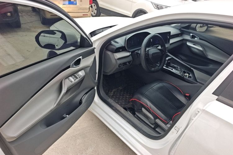 Used Baojun RC-5 2020 1.5L CVT Smart Elite Edition Driver Seat