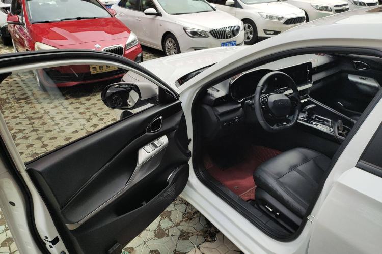 Used Baojun RC-5 2020 1.5T CVT Smart Shine Flagship Edition Driver Seat