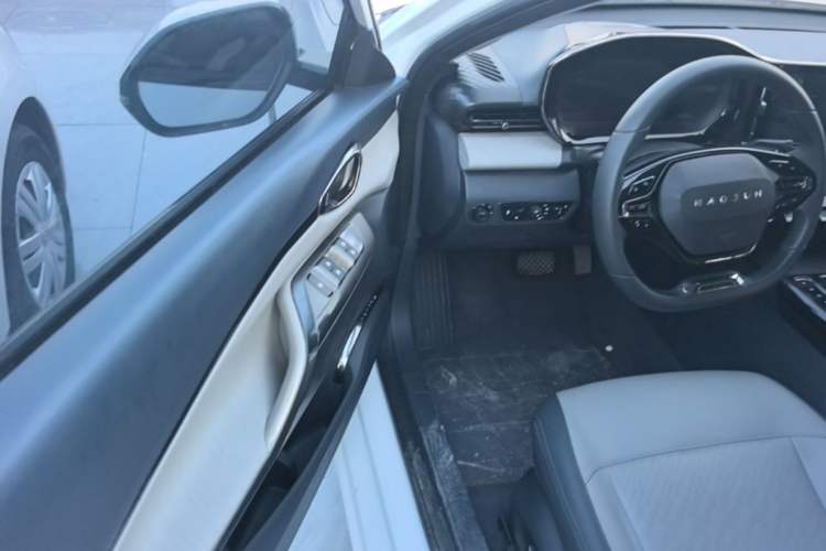 Used Baojun RC-5 2020 1.5T CVT Smart Shine Prestige Edition Driver Seat