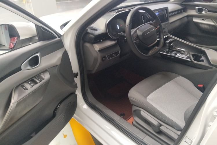 Used Baojun RC-5 2020 1.5L CVT Smart Elite Edition Driver Seat