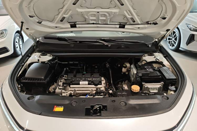 Used Baojun RC-5 2020 1.5L CVT Smart Elite Edition Engine Bay