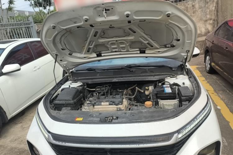 Used Baojun RC-5 2020 1.5L CVT Smart Elite Edition Engine Bay