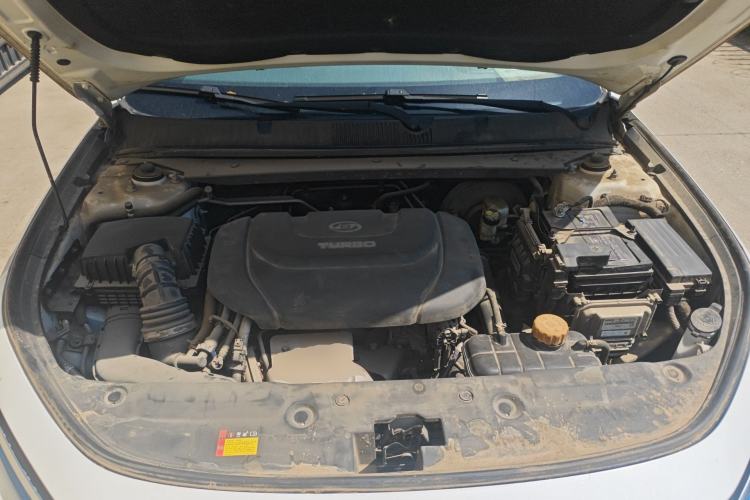 Used Baojun RC-5 2020 1.5T CVT Smart Luxury Edition Engine Bay