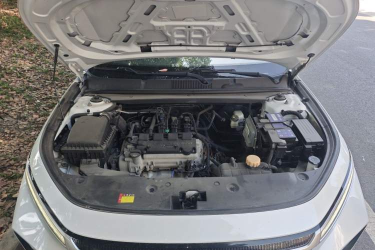 Used Baojun RC-5 2020 1.5L Manual Zhiyao Elite Edition Engine Bay