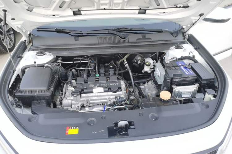 Used Baojun RC-5 2020 1.5L CVT Smart Elite Edition Engine Bay