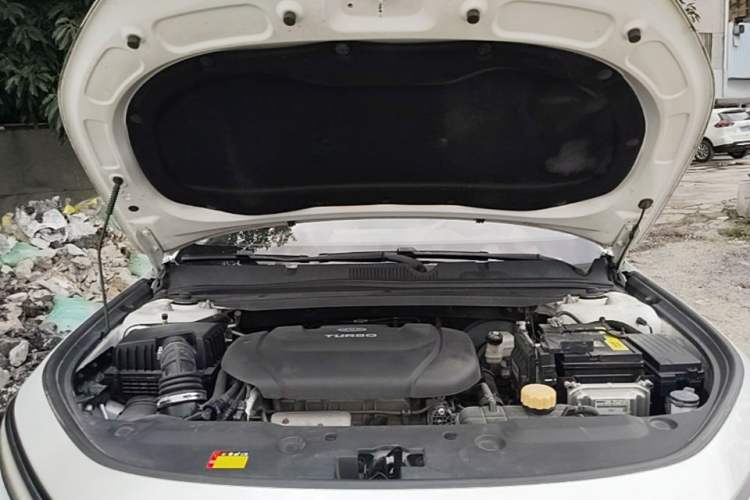 Used Baojun RC-5 2020 1.5T CVT Smart Luxury Edition Engine Bay
