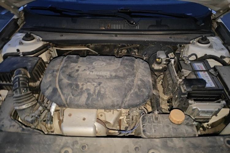 Used Baojun RC-5 2020 1.5T CVT Smart Luxury Edition Engine Bay