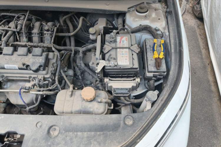 Used Baojun RC-5 2020 1.5L CVT Smart Elite Edition Engine Bay Left