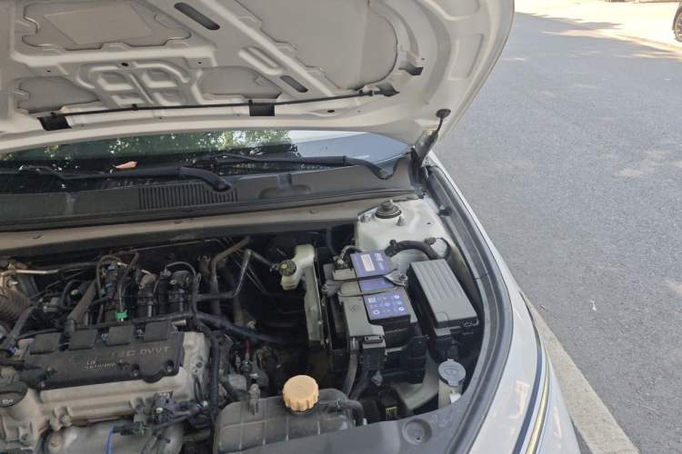 Used Baojun RC-5 2020 1.5L Manual Zhiyao Elite Edition Engine Bay Left