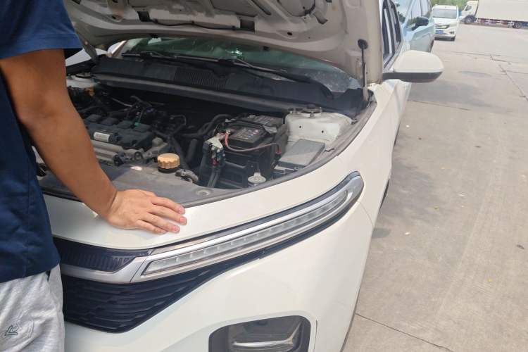 Used Baojun RC-5 2020 1.5L Manual Zhiyao Elite Edition Engine Bay Left