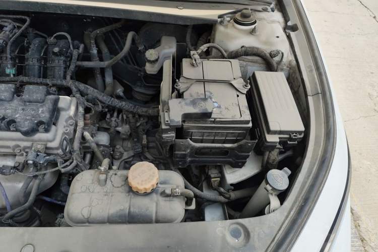 Used Baojun RC-5 2020 1.5L Manual Smart Luxury Edition Engine Bay Left