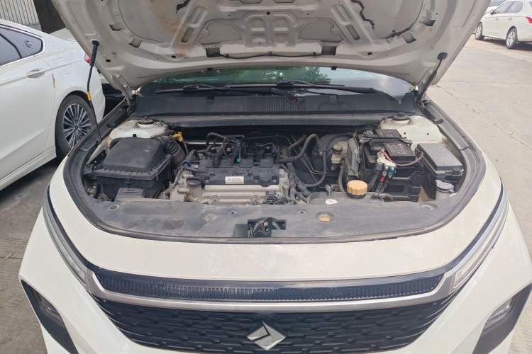Used Baojun RC-5 2020 1.5L Manual Zhiyao Elite Edition Engine Bay