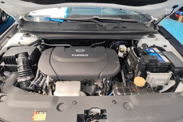 Used Baojun RC-5 2020 1.5T CVT Smart Shine Prestige Edition Engine Bay