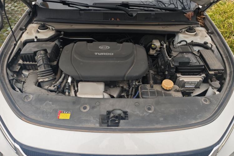Used Baojun RC-5 2020 RC-5W 1.5T CVT Smart Luxury Edition Engine Bay