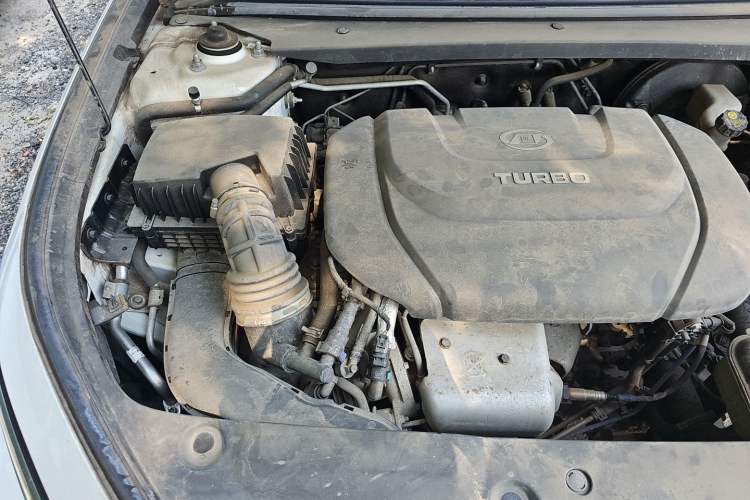 Used Baojun RC-5 2020 1.5T CVT Smart Luxury Edition Engine Bay Right