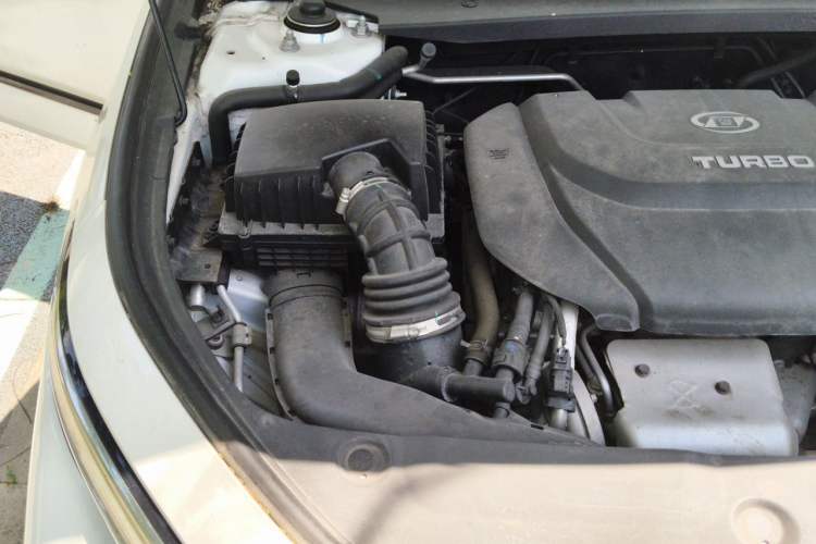 Used Baojun RC-5 2020 1.5T CVT Smart Luxury Edition Engine Bay Right