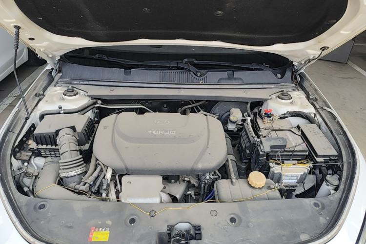 Used Baojun RC-5 2020 1.5T CVT Smart Luxury Edition Engine Bay