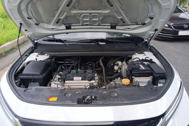 Used Baojun RC-5 2020 1.5L CVT Smart Elite Edition Engine Bay