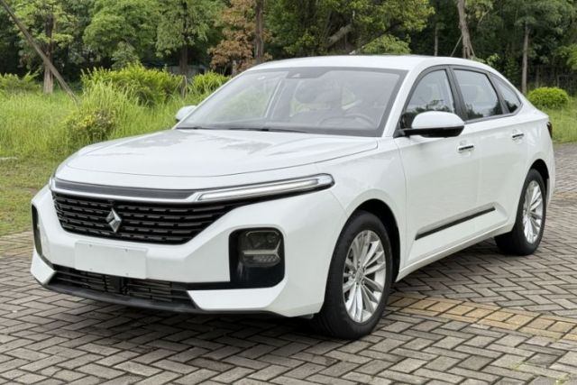 Used Baojun RC-5 2020 1.5T CVT Smart Shine Prestige Edition