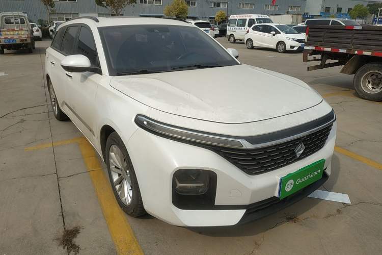 Used Baojun RC-5 2020 RC-5W 1.5T CVT Smart Shine Prestige Model Exterior 2