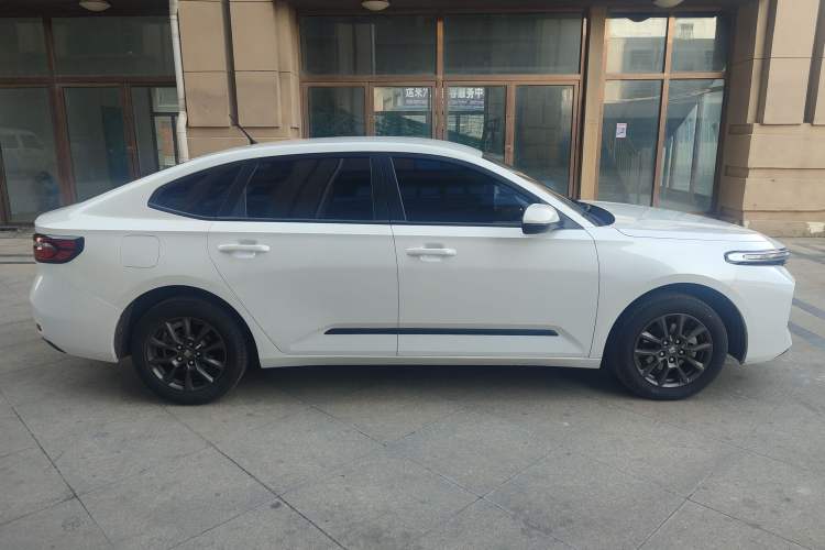 Used Baojun RC-5 2020 1.5L Manual Zhiyao Elite Edition Exterior 2
