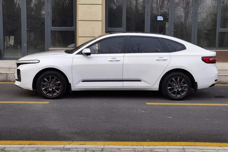 Used Baojun RC-5 2020 1.5L Manual Zhiyao Elite Edition Exterior 3