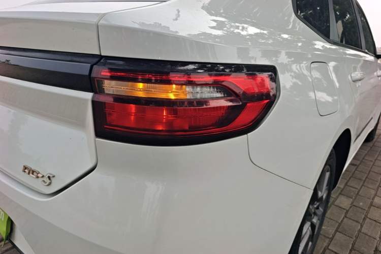 Used Baojun RC-5 2020 1.5L Manual Zhiyao Elite Edition Exterior 3