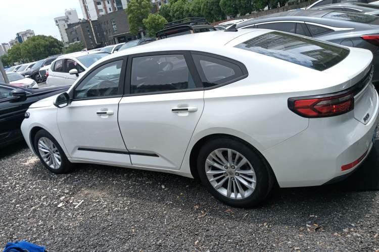 Used Baojun RC-5 2020 1.5T CVT Smart Luxury Edition Exterior 3