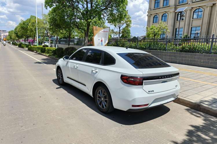 Used Baojun RC-5 2020 1.5L Manual Zhiyao Elite Edition Exterior 3