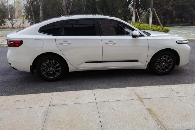 Used Baojun RC-5 2020 1.5L Manual Zhiyao Elite Edition Exterior 4
