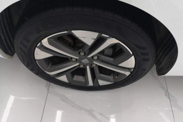 Used Baojun RC-5 2020 1.5T CVT Smart Shine Flagship Edition Exterior 5