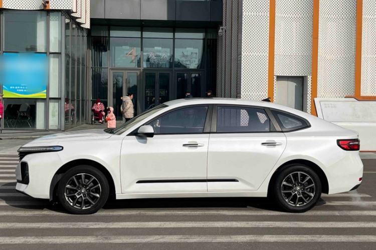 Used Baojun RC-5 2020 1.5L Manual Smart Luxury Edition Exterior 5