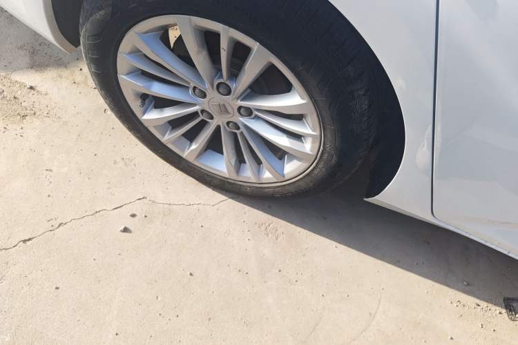 Used Baojun RC-5 2020 1.5T CVT Smart Luxury Edition Exterior 5