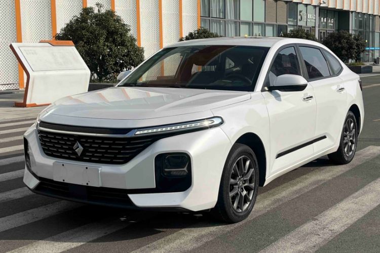 Used Baojun RC-5 2020 1.5L Manual Smart Luxury Edition Exterior 6