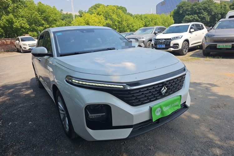 Used Baojun RC-5 2020 1.5T CVT Smart Luxury Edition Front Right 45 Deg