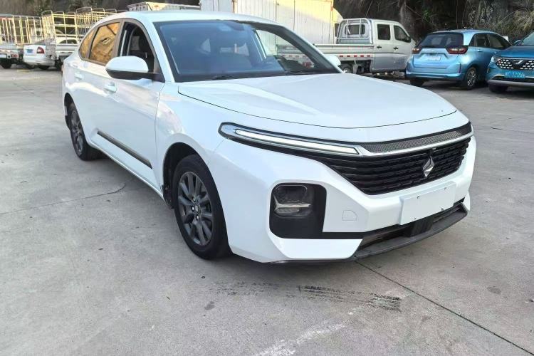 Used Baojun RC-5 2020 1.5L CVT Smart Elite Edition Front Right 45 Deg