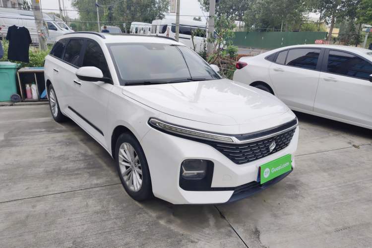 Used Baojun RC-5 2020 RC-5W 1.5T CVT Smart Luxury Edition Front Right 45 Deg